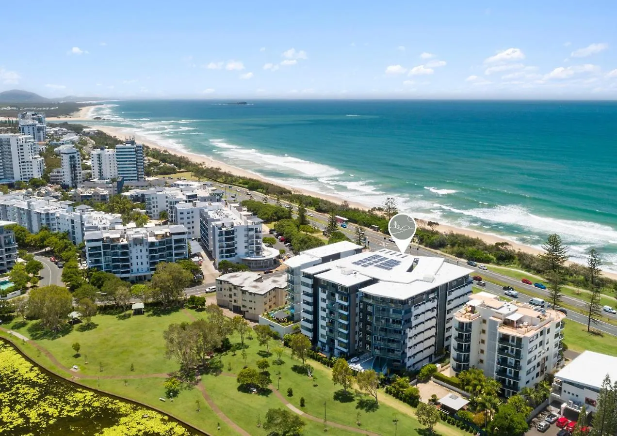 Beach Life - Luxe Beachfront Apt 알렉산드라헤드랜드 0*,  오스트레일리아